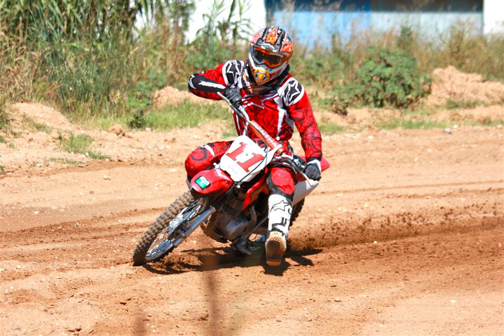 Albert Arenas dirt-track