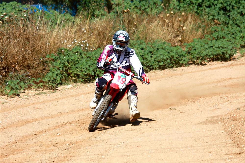 Gabri Rodrigo dirt-track