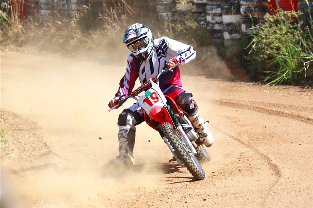 gabri rodrigo (yo) dirt-track