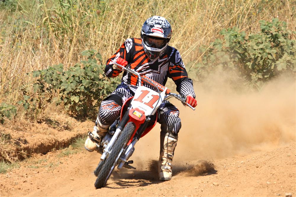 Gabri Rodrigo #19 dirt-track