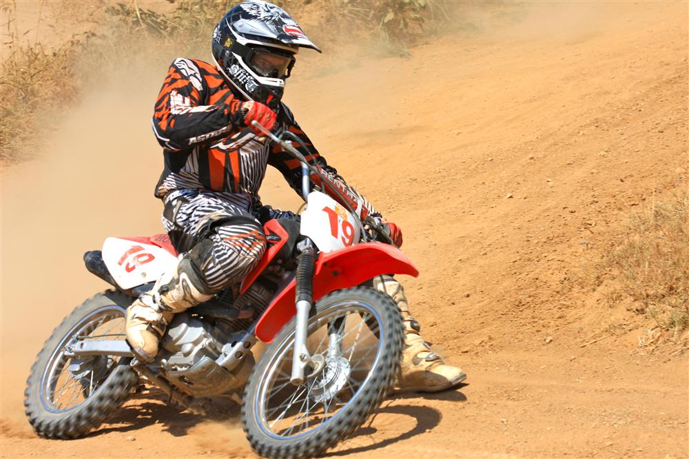 Gabri Rodrigo #19 dirt-track