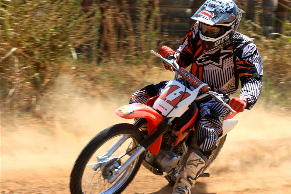 Gabri Rodrigo #19 dirt-track