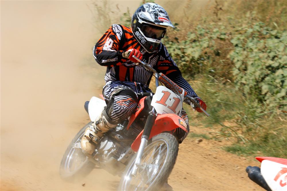 Gabri Rodrigo #19 dirt-track