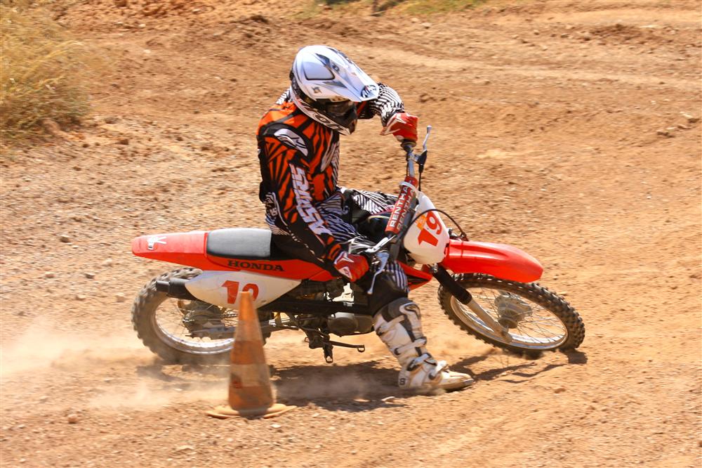 Gabri Rodrigo #19 dirt-track
