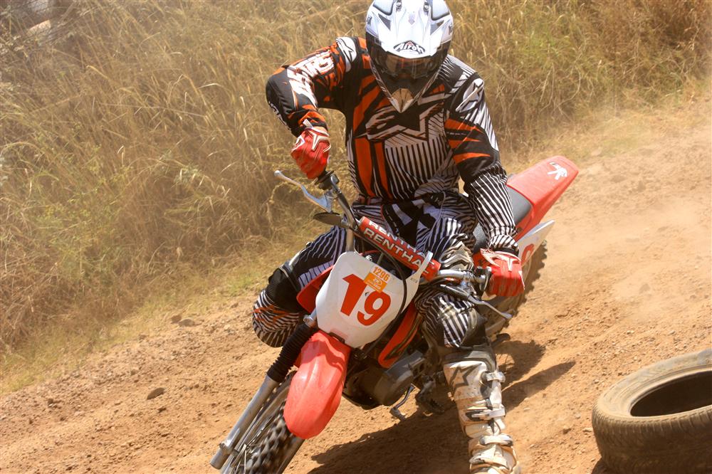 Gabri Rodrigo #19 dirt-track