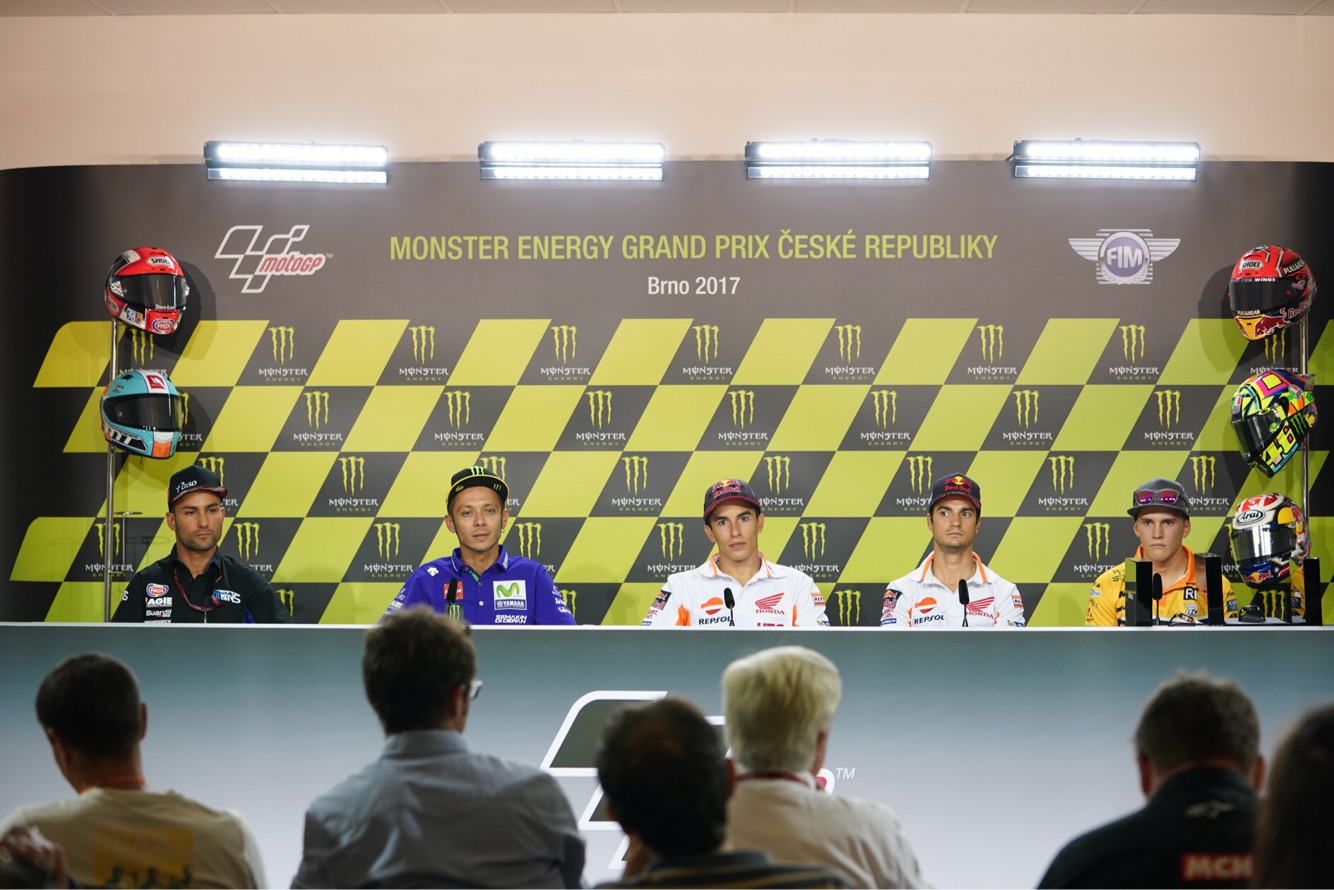 Press Conference - Pole Position6. Press Conference - Pole Position