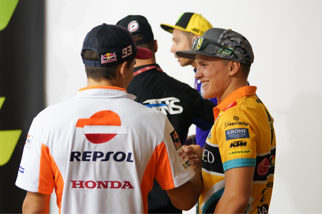 Press Conference - Pole Position7. Press Conference - Pole Position